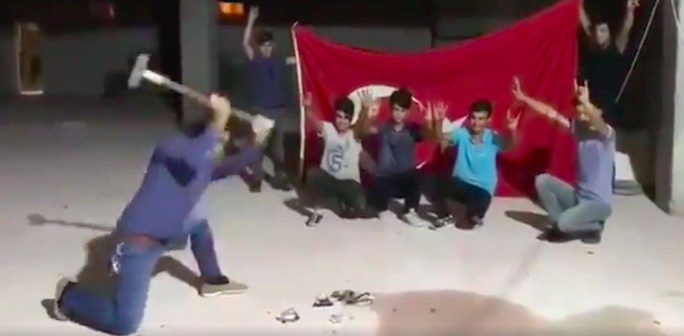 turks smash burn shoot