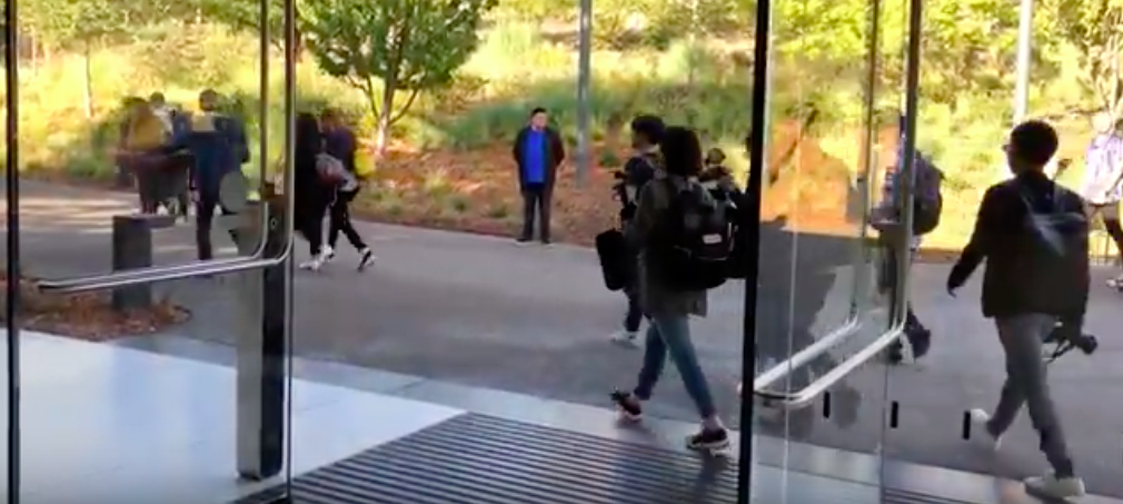 inside apple park 2018