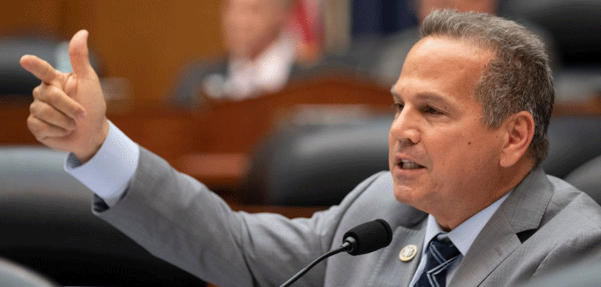 apple antitrust cicilline staff report