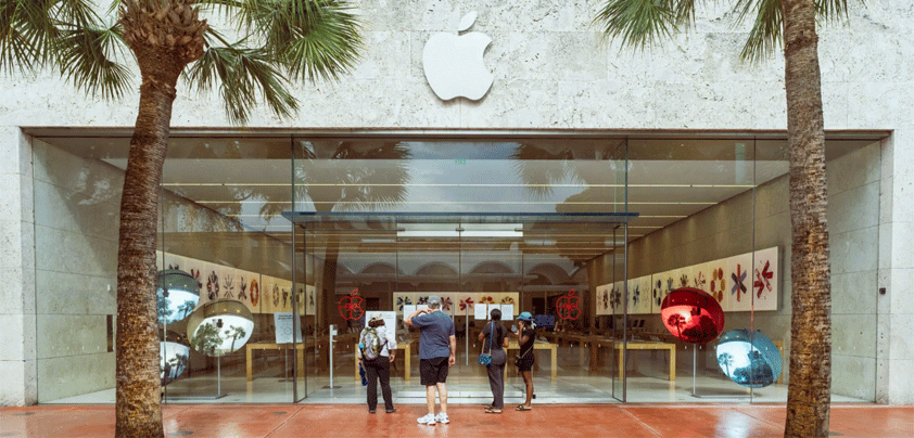 apple store staff shortages