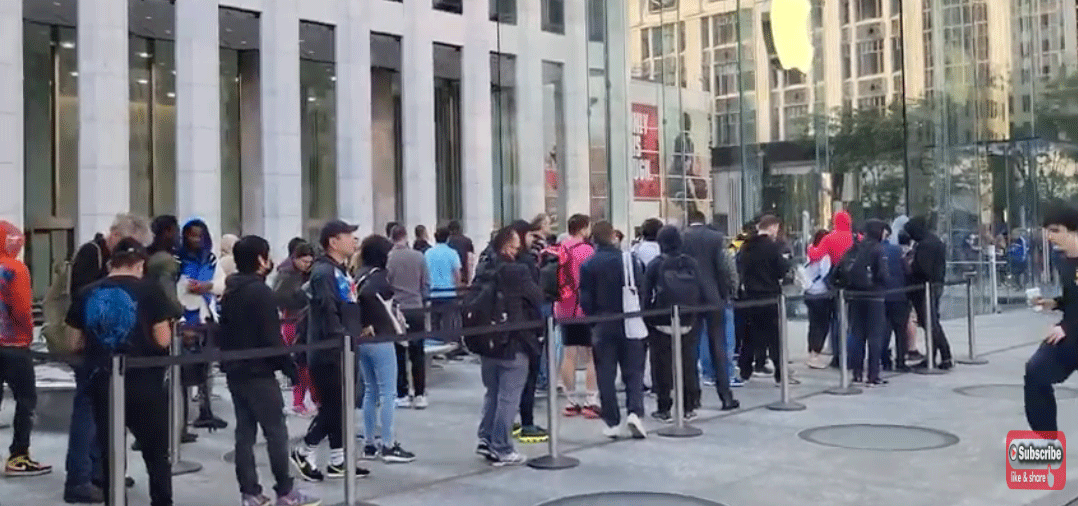 Já tem gente fazendo fila para o iPhone 5 na Apple Store Fifth