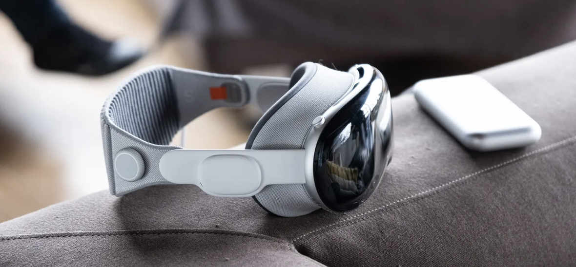 apple vision cybart misinformation