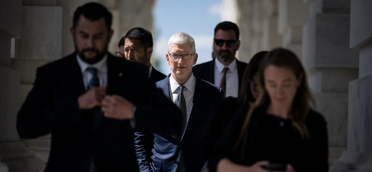 apple cook lashinsky wpost