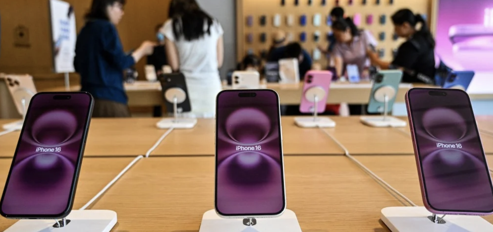 apple iphone slashes china