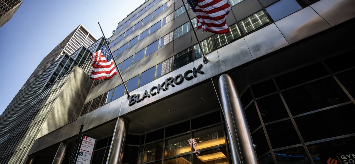 apple blackrock buying