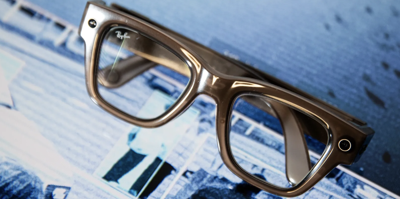 apple glasses meta creepy