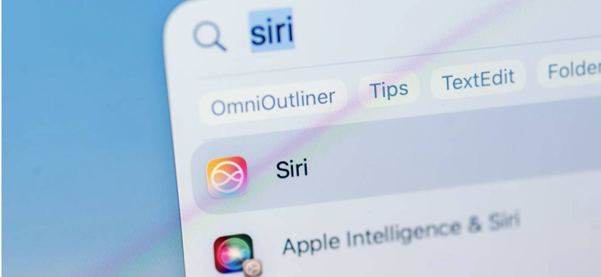 apple siri reboot gurman