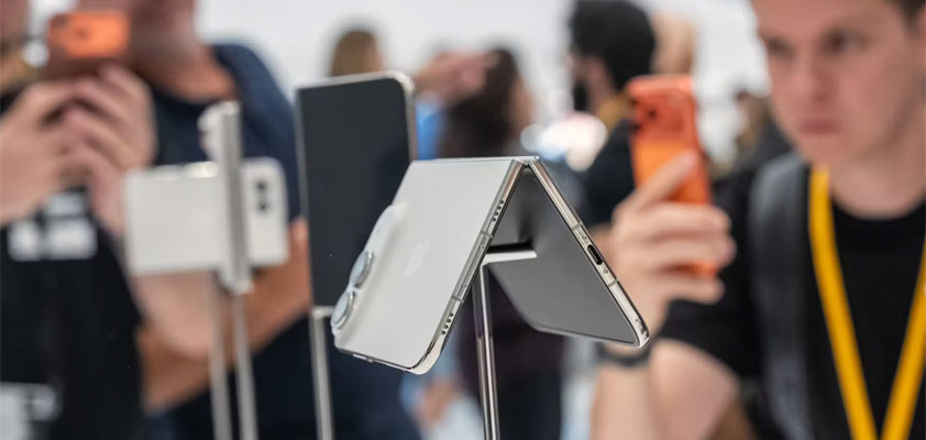 apple iphone duo unveiling