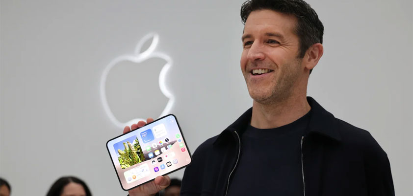 apple duo analysts saying