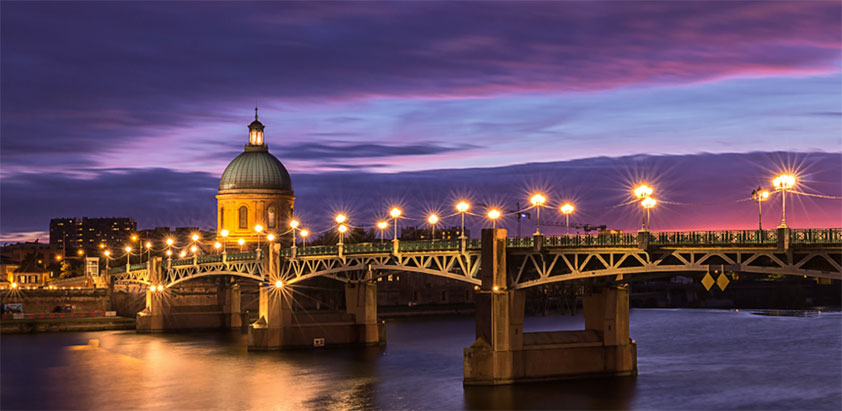 apple postcard toulouse